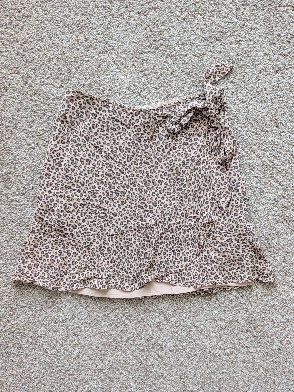 Abercrombie Womens Tan Black Leopard Print TieWaist Faux Wrap Mini Skirt Size XS